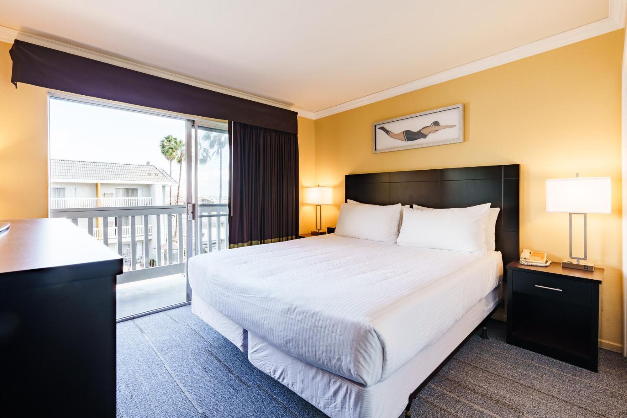 Dana Point Marina Inn Exterior photo