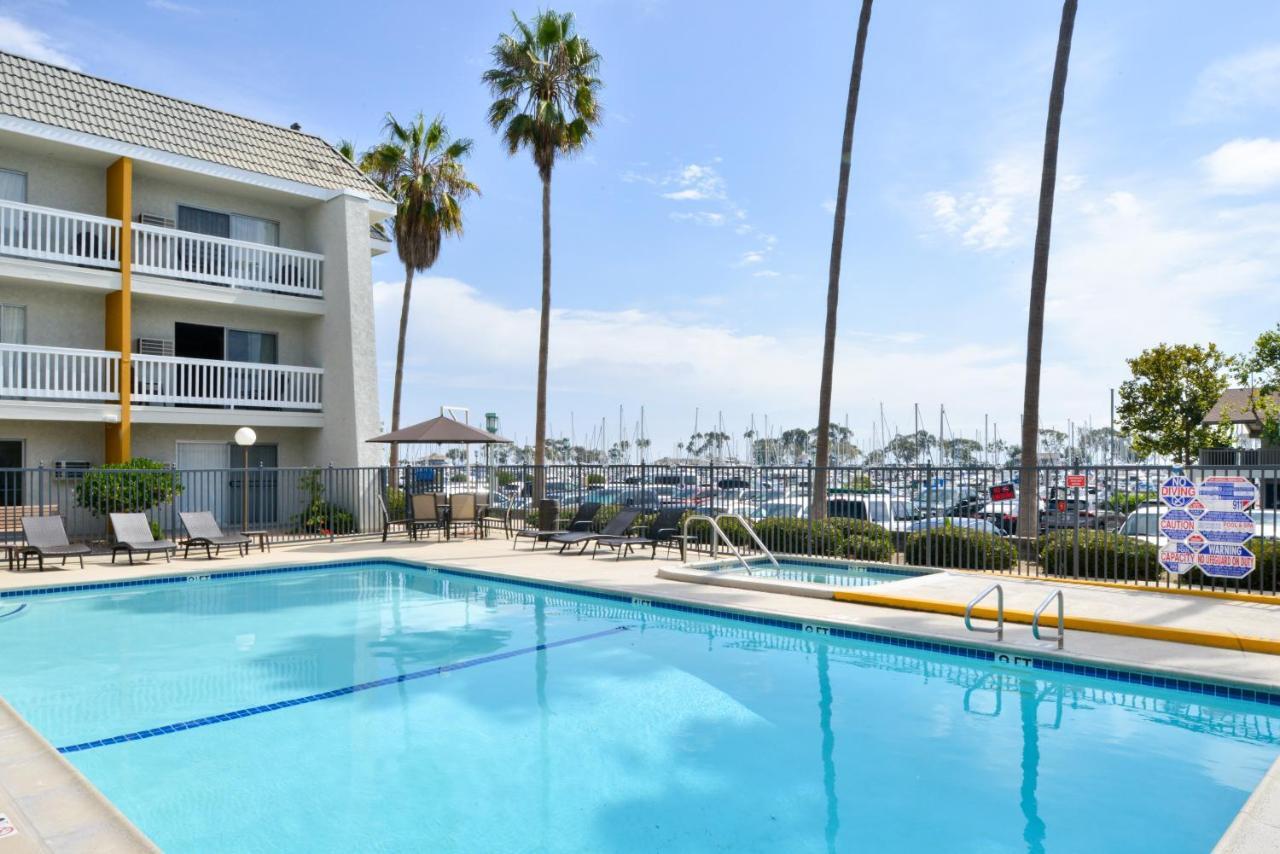 Dana Point Marina Inn Exterior photo